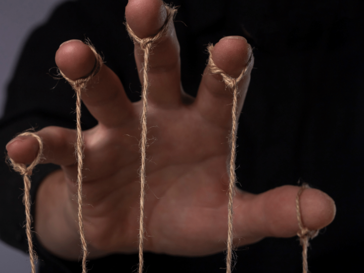 How to Write a Manipulative Character