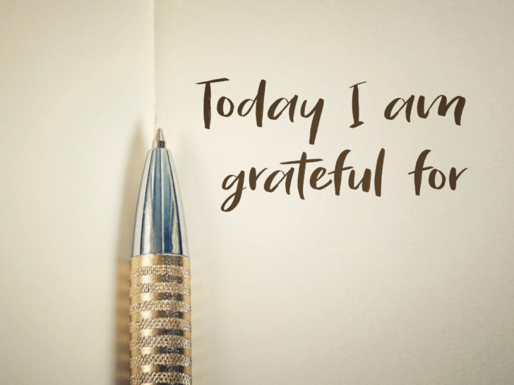 39 Gratitude Journal Prompts  to Help You Appreciate Life