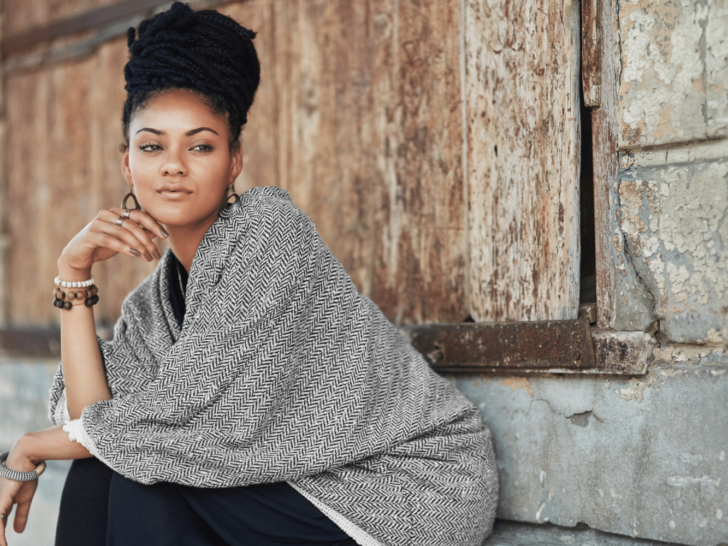 31 Journaling Prompts to Help You Connect With Your Future Self
