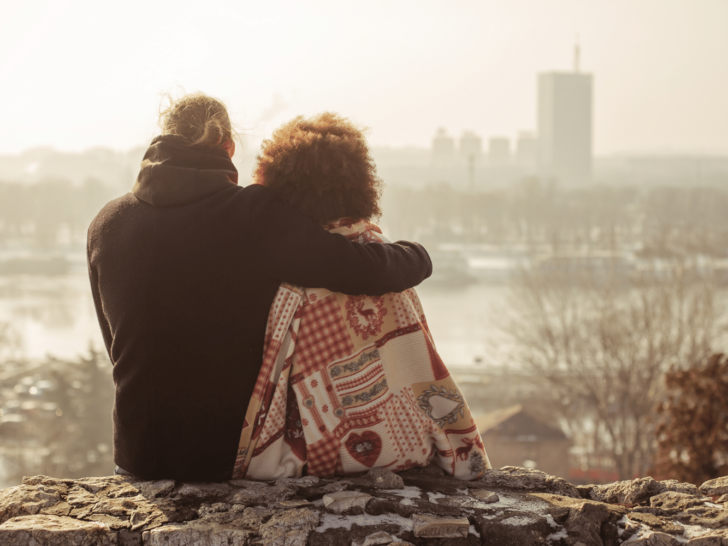 Writing that Sizzles: 15 Romantic Love Prompts to Steep Your Writing in Passion