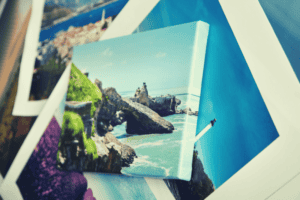 ideas for hanging travel photos