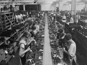 How Did Women's Jobs Change In The 1920s