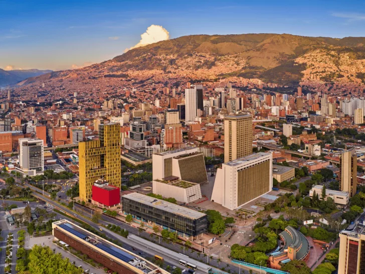 An aerial view of the city of Santiago, Colombia.